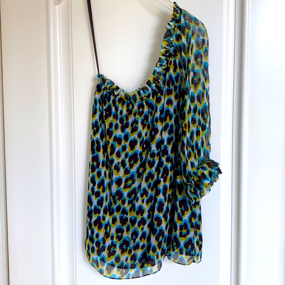 Milly - Animal print silk blouse - Size 2